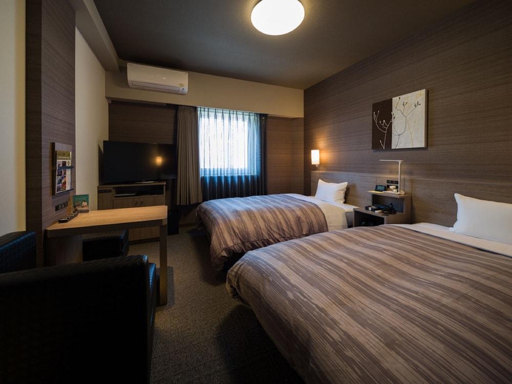 Hotel Route-Inn Komoro מראה חיצוני תמונה