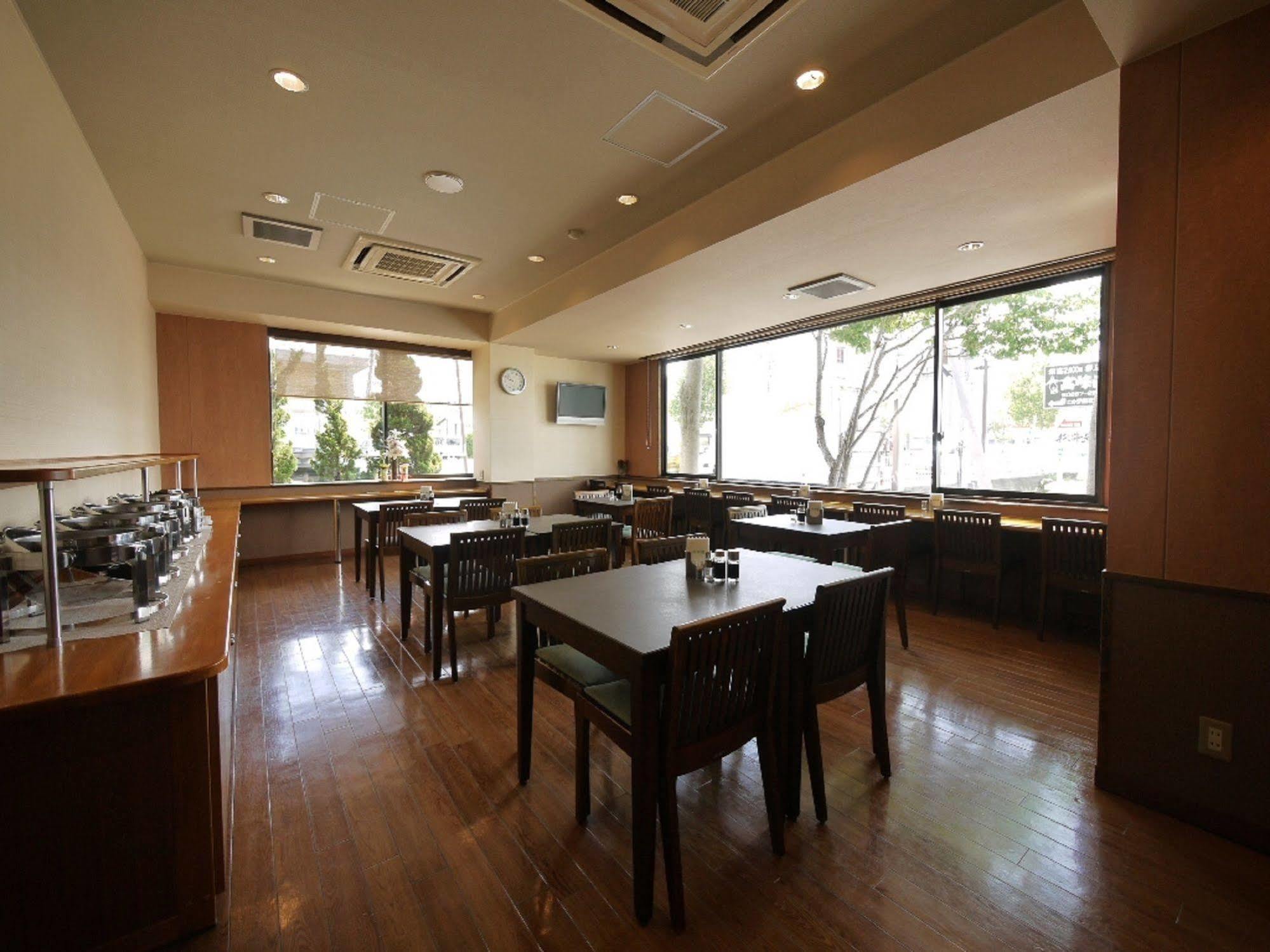 Hotel Route-Inn Komoro מראה חיצוני תמונה